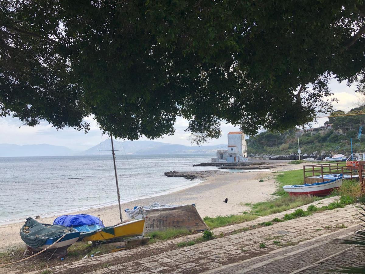 Casa Vacanze Da Maurizio Santa Flavia Dış mekan fotoğraf